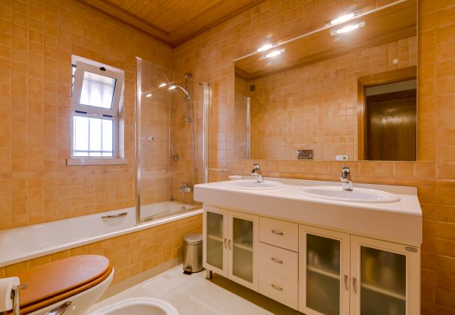 Apartamento em Vilamoura - Avelãs - Modern Apartment - Vilamoura Apartamento em Vilamoura - Avelãs - Modern Apartment - Vilamoura