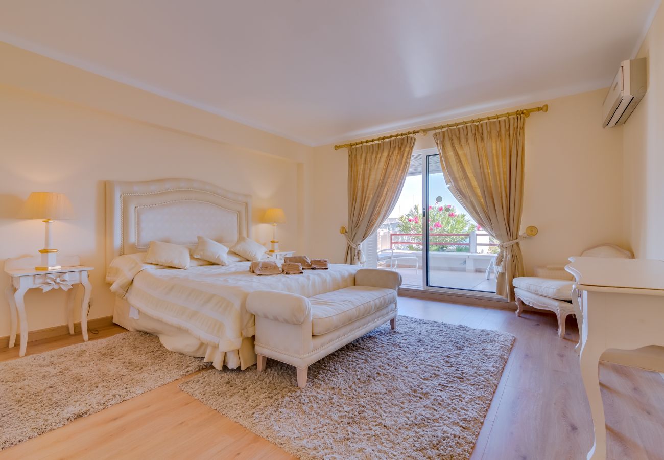Apartamento em Vilamoura - Vicente - Nice apartment facing Vilamoura Marina Apartamento em Vilamoura - Vicente - Nice apartment facing Vilamoura Marina