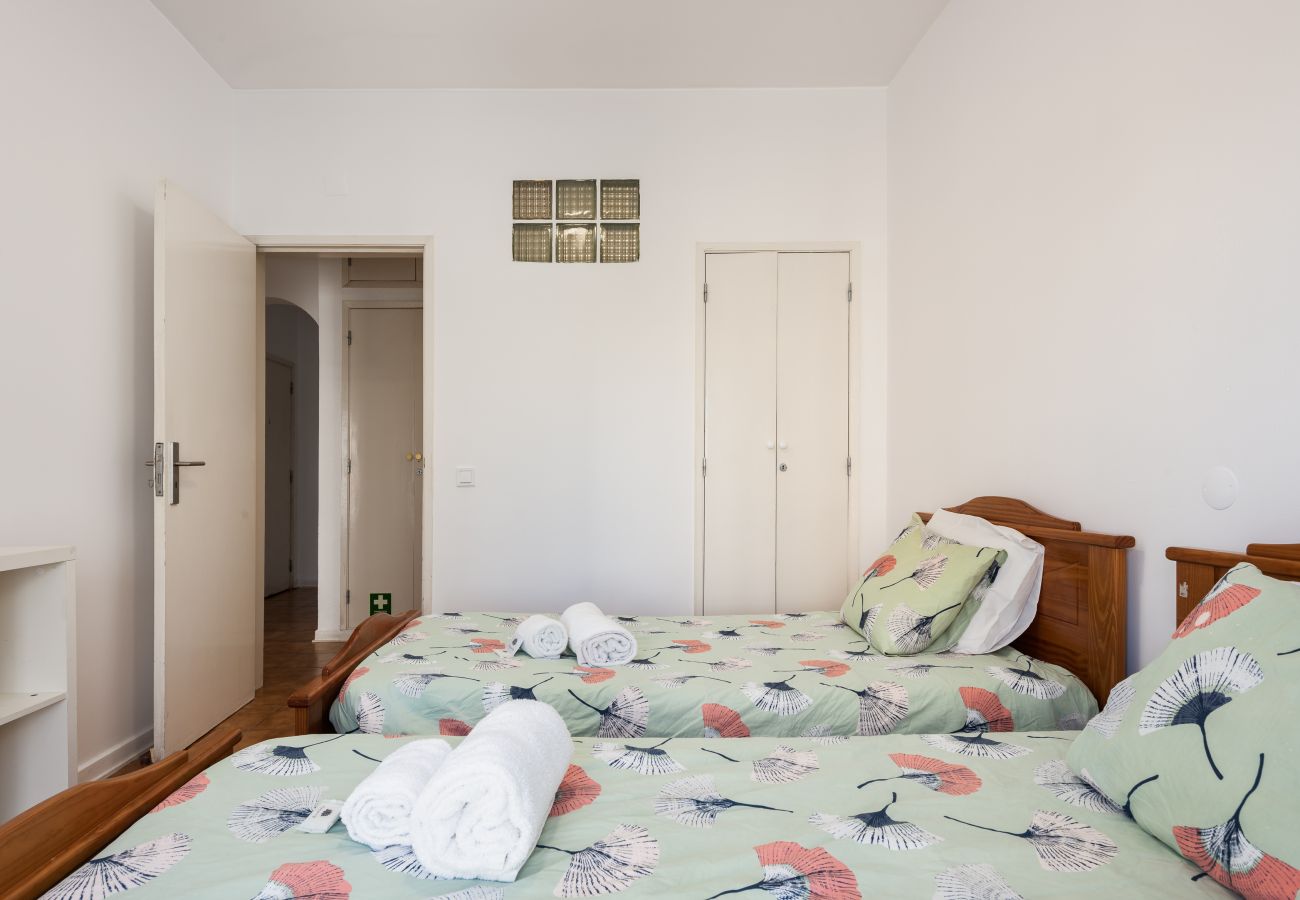 Apartamento em Quarteira - Maresia - Front beach - Quarteira