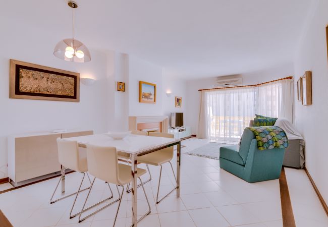 Apartamento em Vilamoura - Varandas do Sul - Near Vilamoura Marina Apartamento em Vilamoura - Varandas do Sul - Near Vilamoura Marina