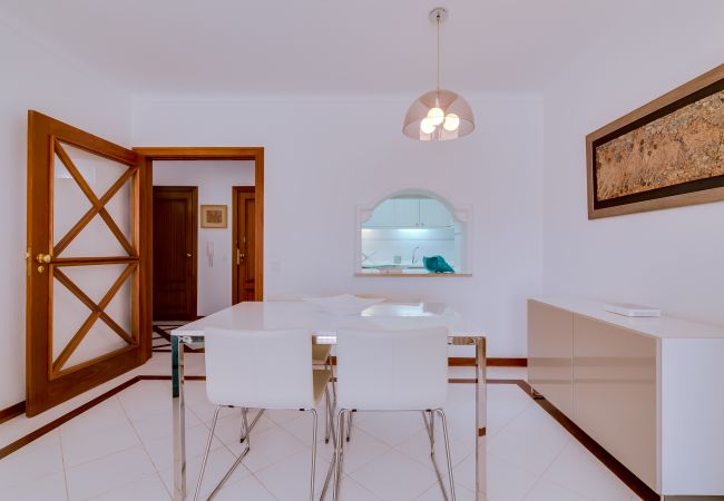 Apartamento em Vilamoura - Varandas do Sul - Near Vilamoura Marina Apartamento em Vilamoura - Varandas do Sul - Near Vilamoura Marina