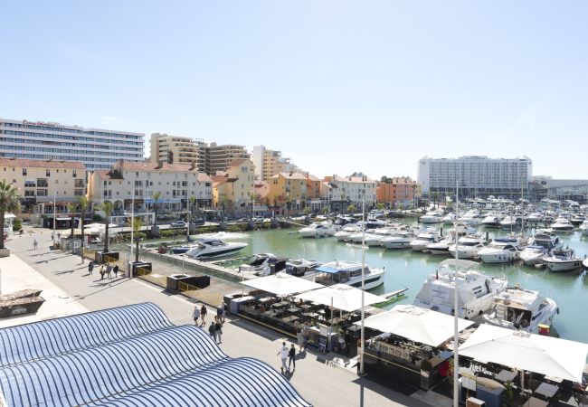 Apartamento em Vilamoura - Marina Club - Sea front - Vilamoura Apartamento em Vilamoura - Marina Club - Sea front - Vilamoura