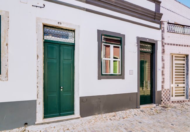 Casa em Faro - TREM - LOCATED IN OLD CITY - FARO Casa em Faro - TREM - LOCATED IN OLD CITY - FARO
