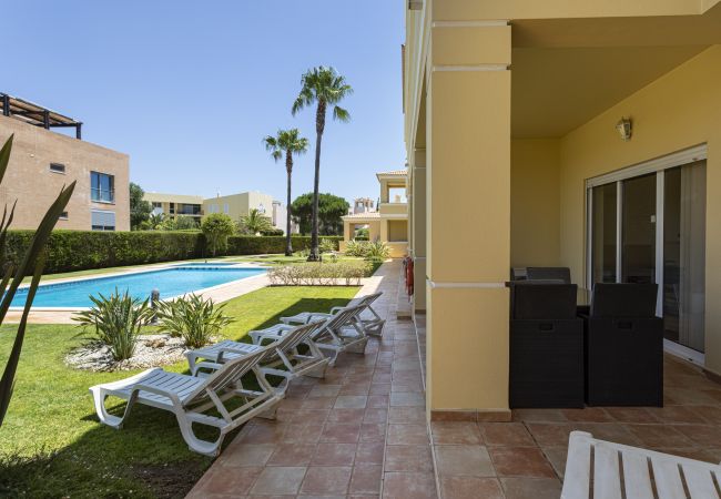 Apartamento em Vilamoura - Real Alegria - Terrace with pool - Vilamoura