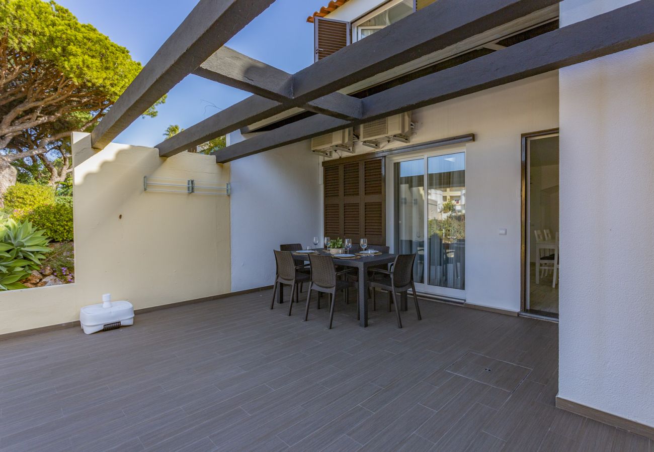 Apartamento em Quarteira - Vilar do Jardim - Terrace and Pool - Vilamoura by Apartamento em Quarteira - Vilar do Jardim - Terrace and Pool - Vilamoura by