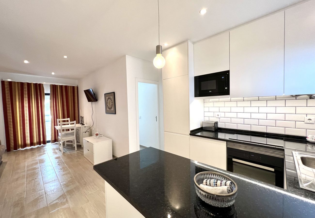 Apartamento em Quarteira - Beachside Apartment - With Pool by HD PROPERTIES Apartamento em Quarteira - Beachside Apartment - With Pool by HD PROPERTIES