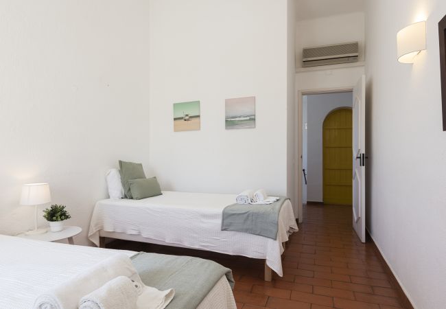 Villa em Vilamoura - Aldeia do Golfe - Private condominium by HD Villa em Vilamoura - Aldeia do Golfe - Private condominium by HD