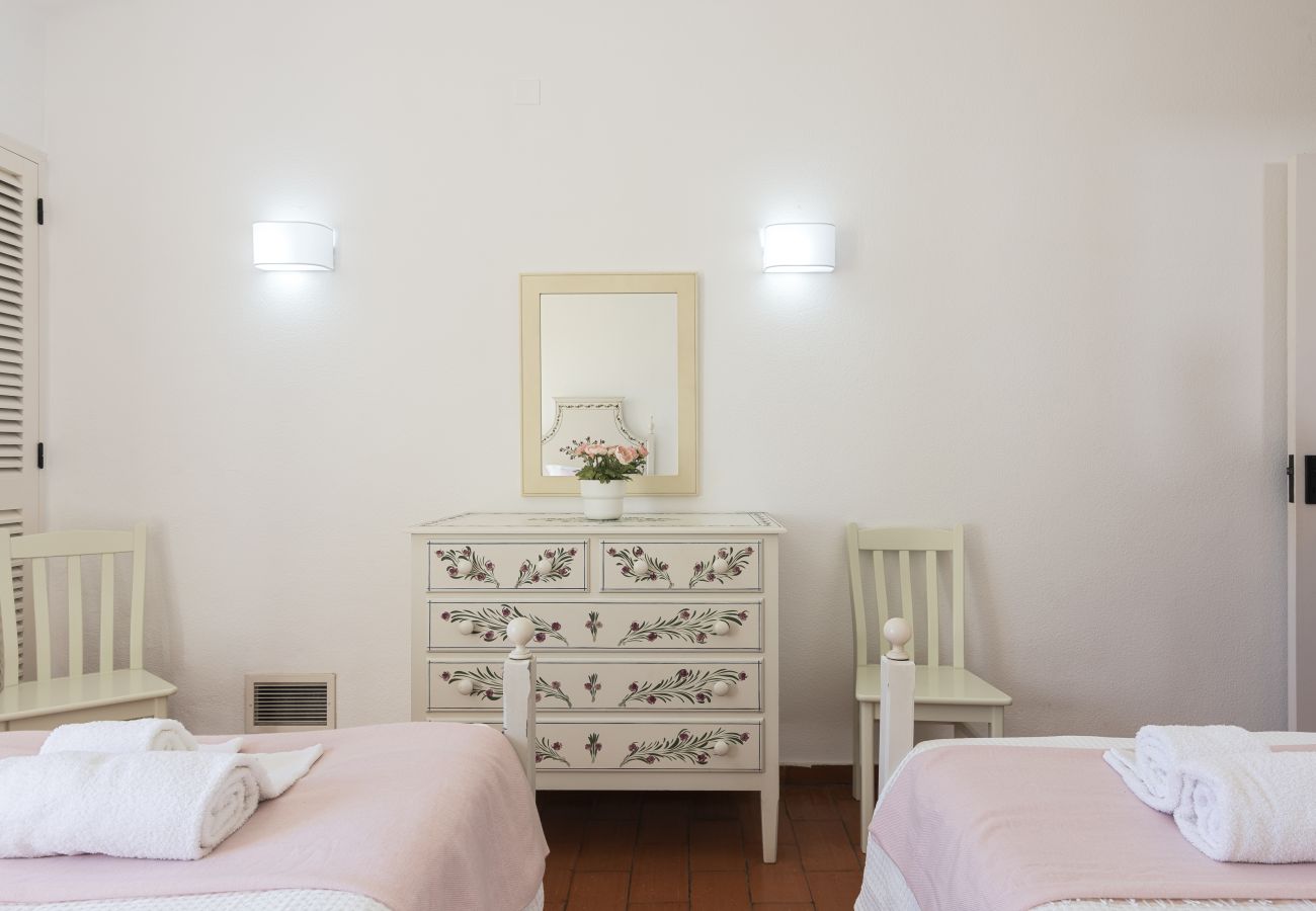 Villa em Vilamoura - Aldeia do Golfe - Private condominium by HD