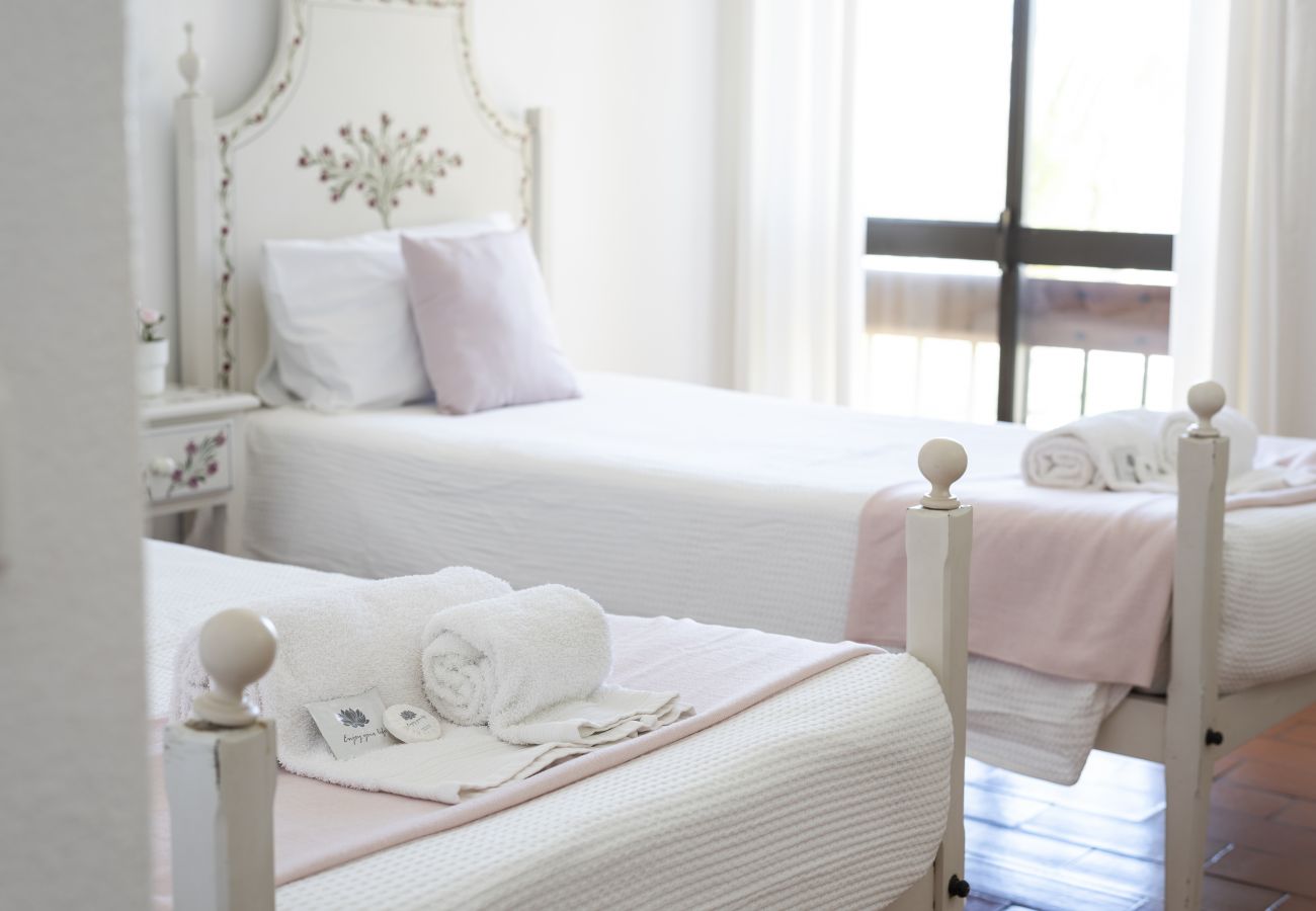 Villa em Vilamoura - Aldeia do Golfe - Private condominium by HD