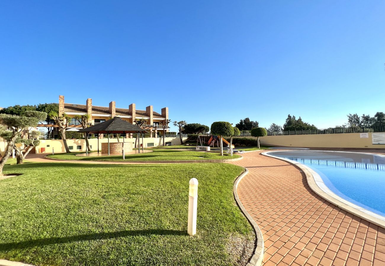 Apartamento em Vilamoura - Olivos del golf - Terrace with pool by HD