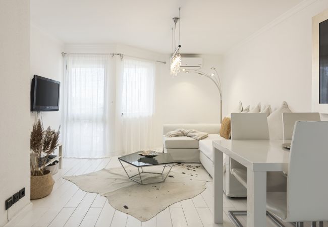 Apartamento em Vilamoura - Scandic - City Center by HD Properties