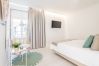 Quarto em Faro - LODO Suites  Ria - Private Room by HD