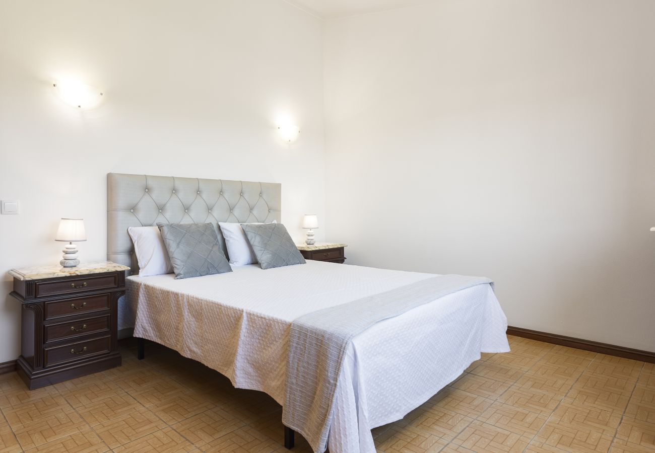 Villa em Quarteira - Vila Branca - V3 by HD PROPERTIES