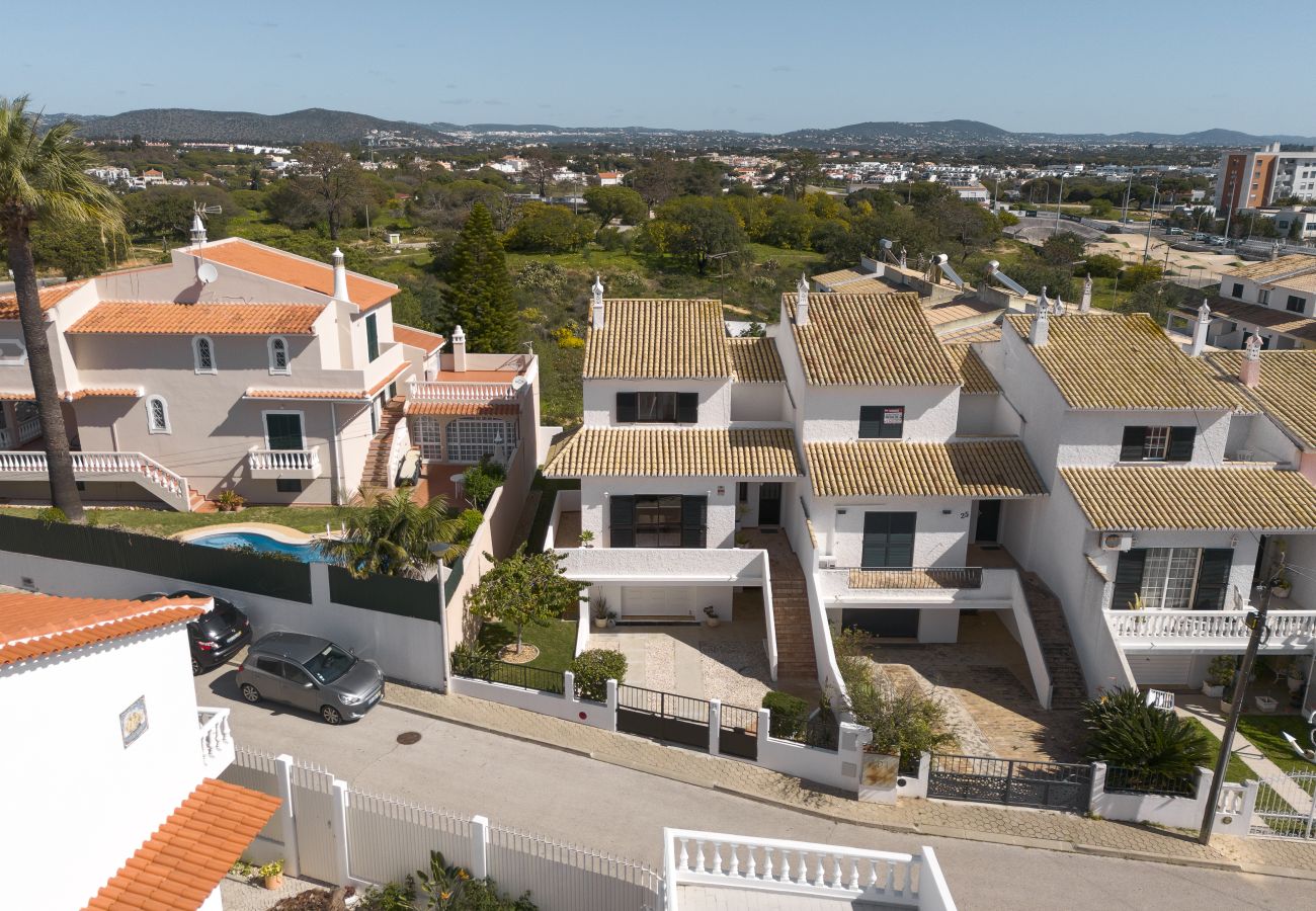 Villa em Quarteira - Vila Branca - V3 by HD PROPERTIES