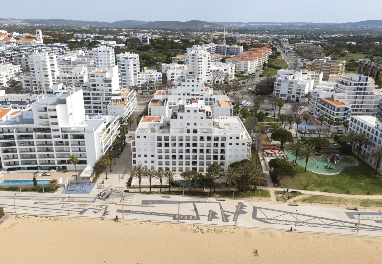 Apartamento em Quarteira - Mare Viva - Seafront with pool by HD