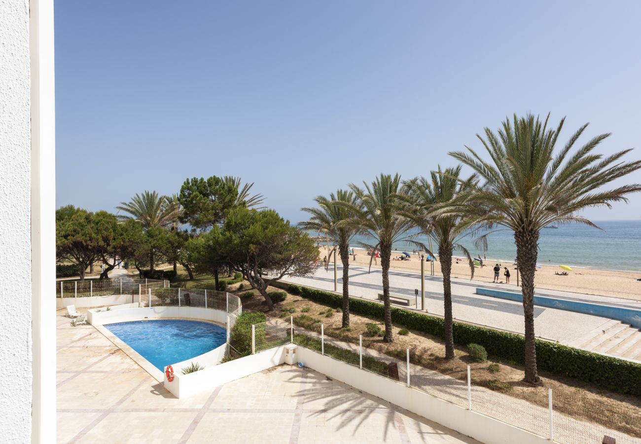 Apartamento em Quarteira - Mare Viva - Seafront with pool by HD