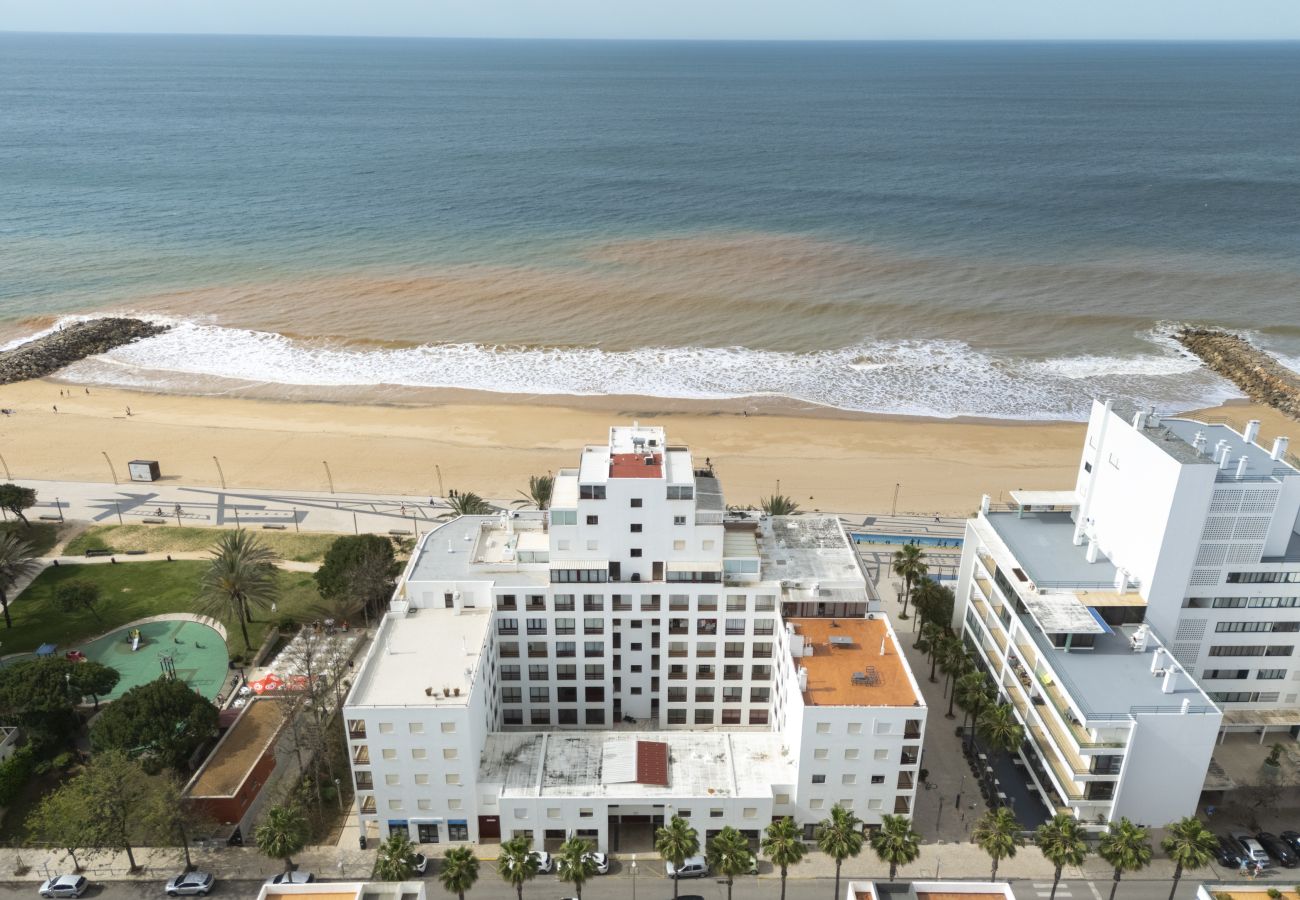 Apartamento em Quarteira - Mare Viva - Seafront with pool by HD