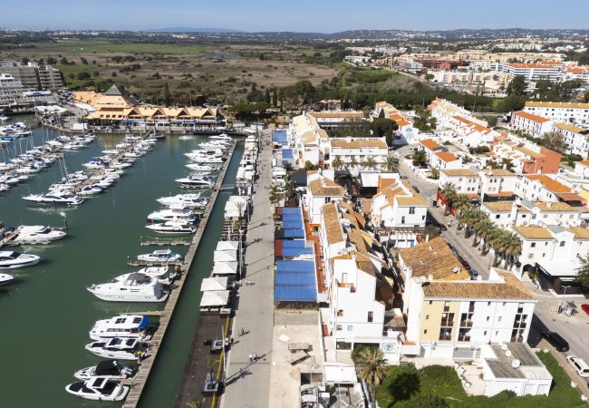 Apartamento em Vilamoura - Marina Club II - Marina view by HD Apartamento em Vilamoura - Marina Club II - Marina view by HD