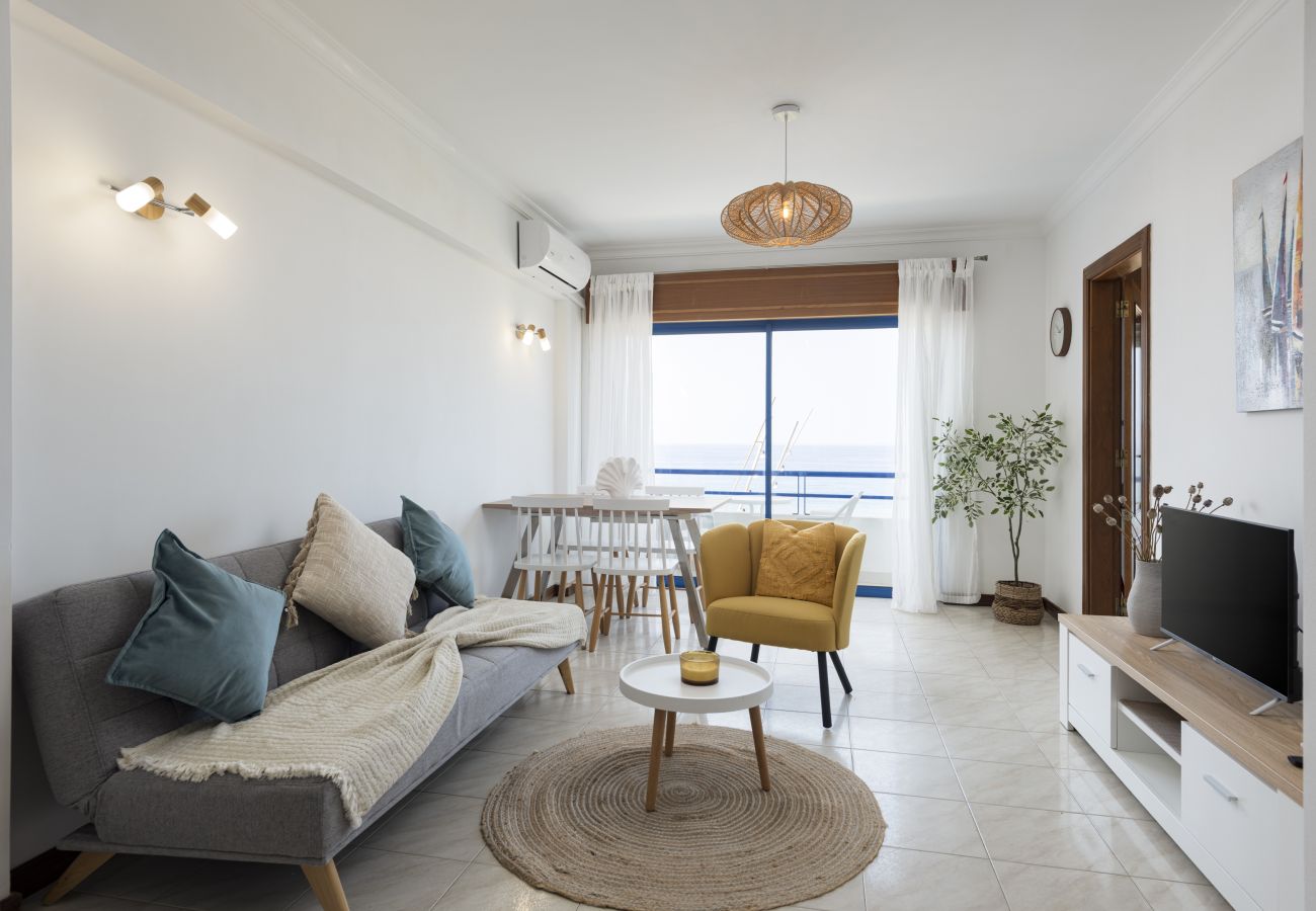 Apartamento em Quarteira - Oceanides - Sea front with pool by HD