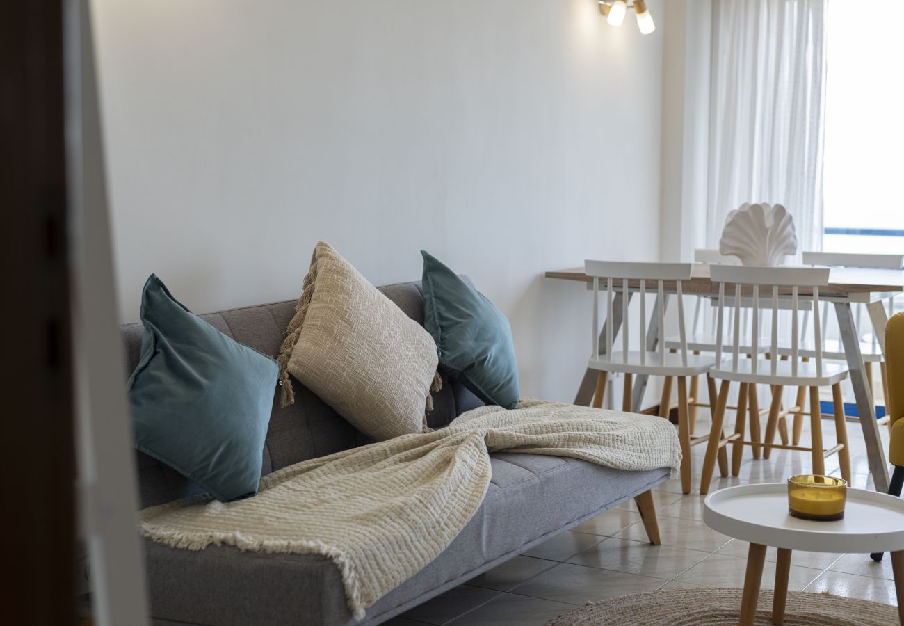 Apartamento em Quarteira - Oceanides - Sea front with pool by HD