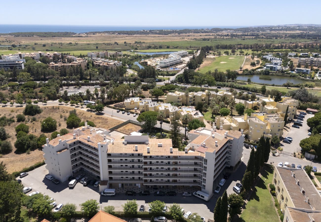 Apartamento em Vilamoura - Moura One - Condominium with pool by HD