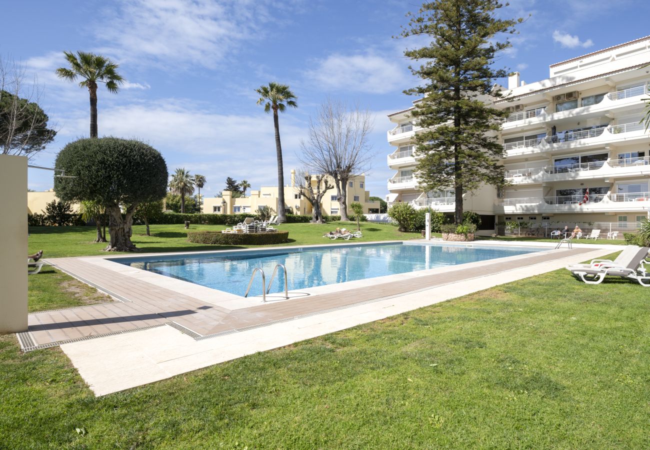 Apartamento em Vilamoura - Moura One - Condominium with pool by HD