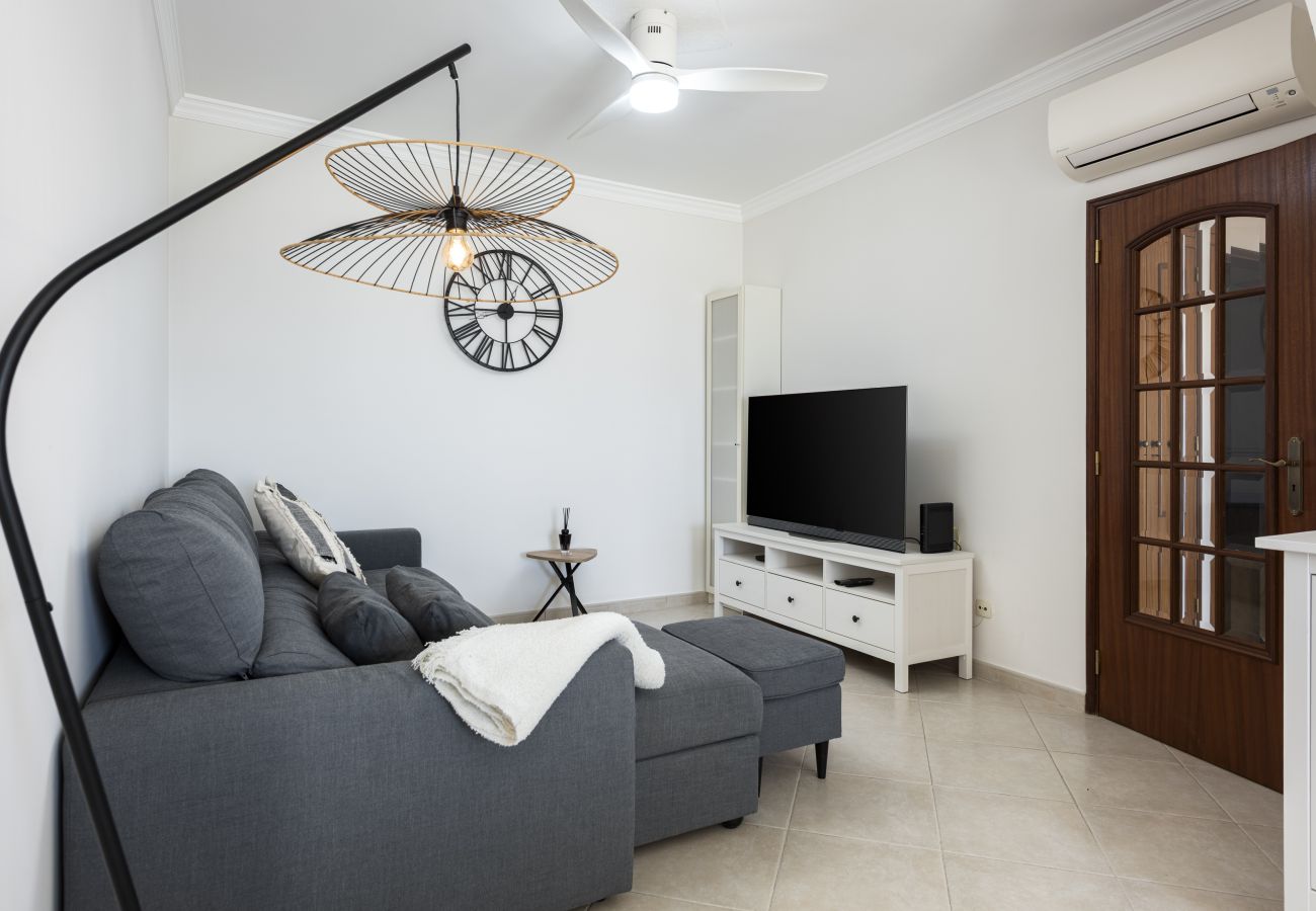 Apartamento em Quarteira - Golfinho - Sea view with pool by HD