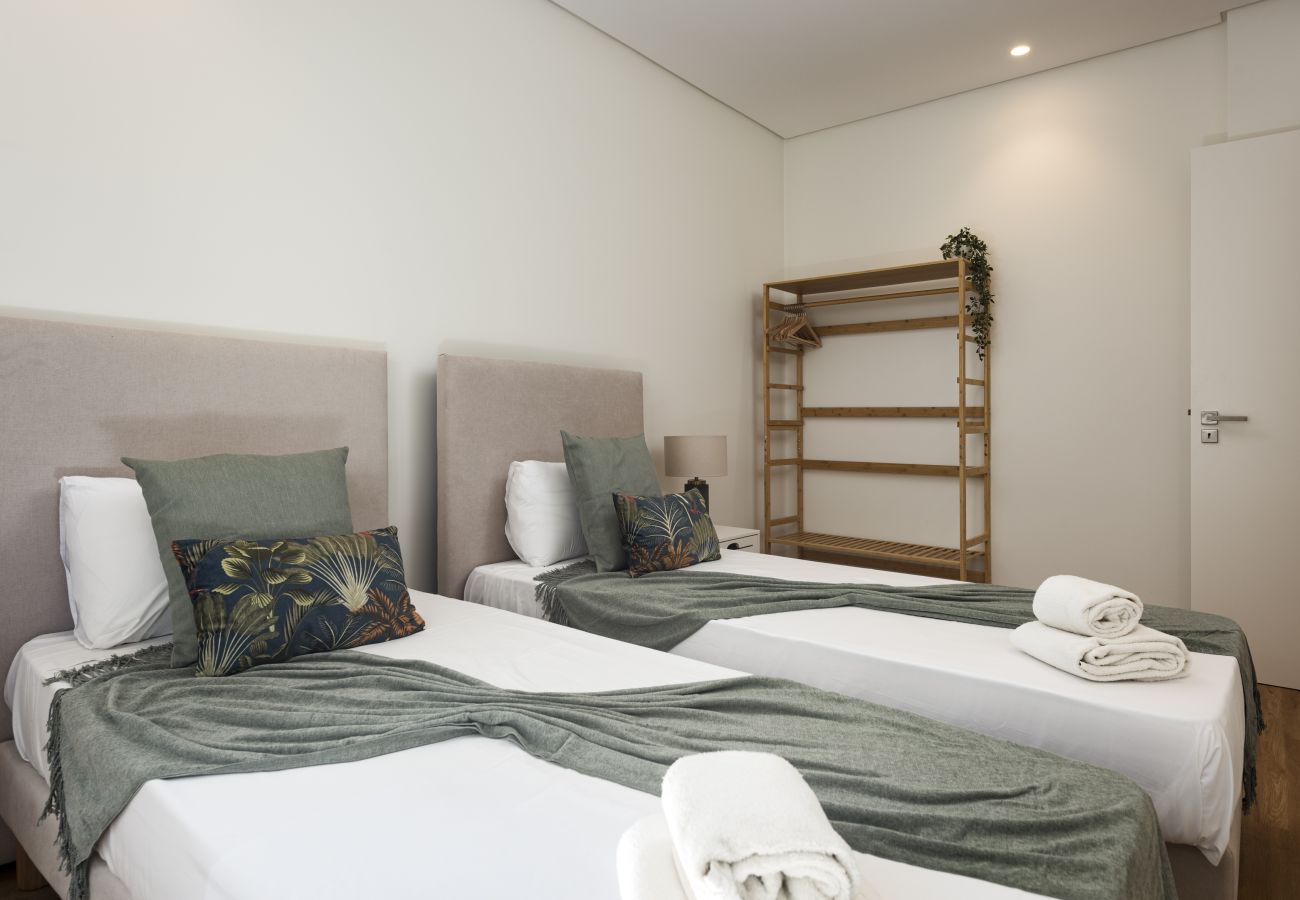 Apartamento em Quarteira - Mira Mar 2 - Near the beach by HD