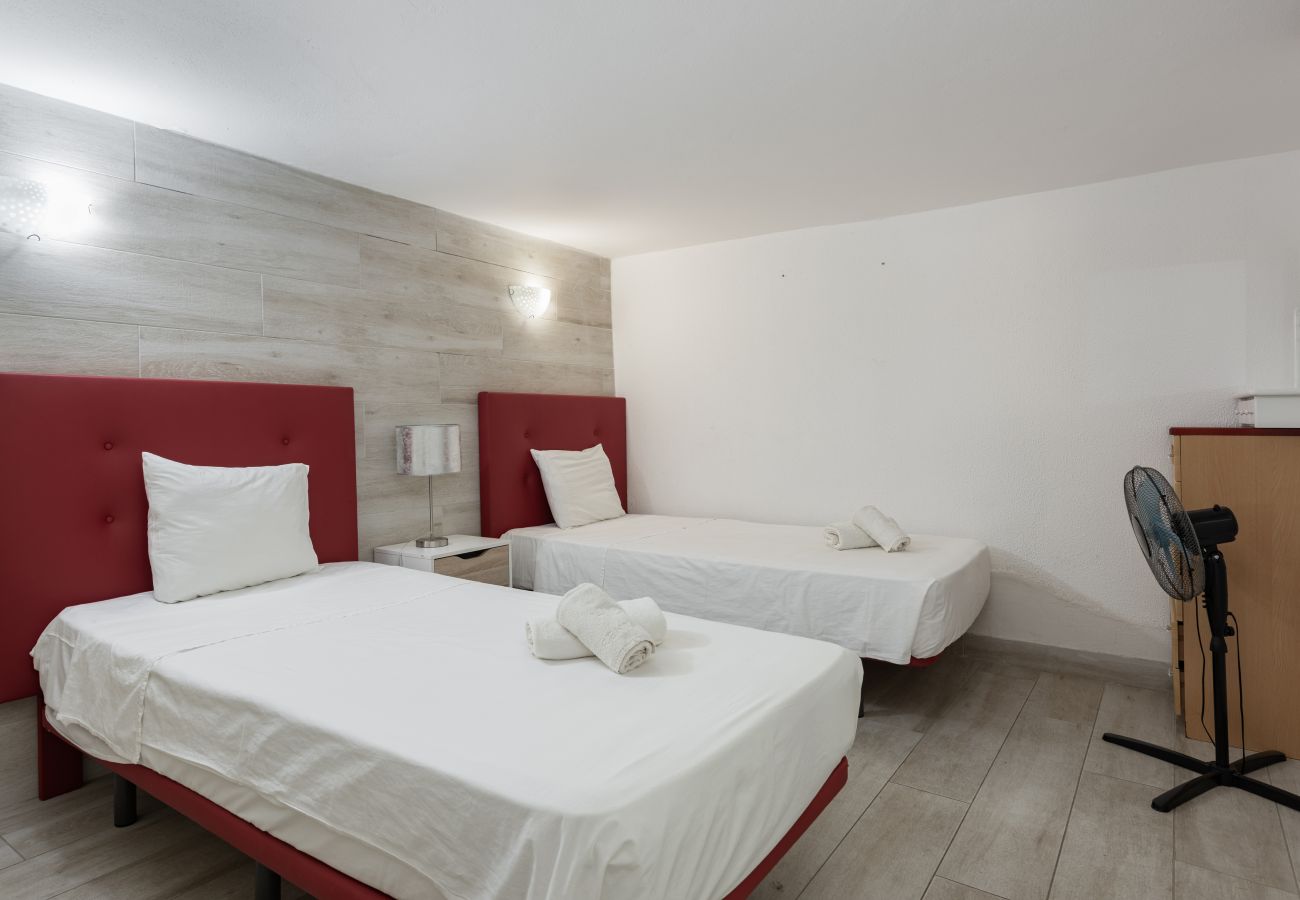 Villa em Vilamoura - Vila Popa - Golf Front with Games Room by HD"