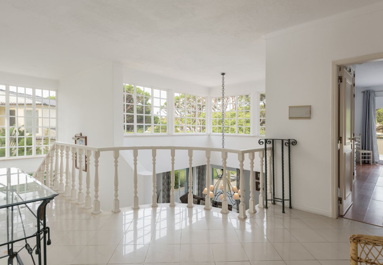 Villa em Vilamoura - Vila Popa - Golf Front with Games Room by HD"