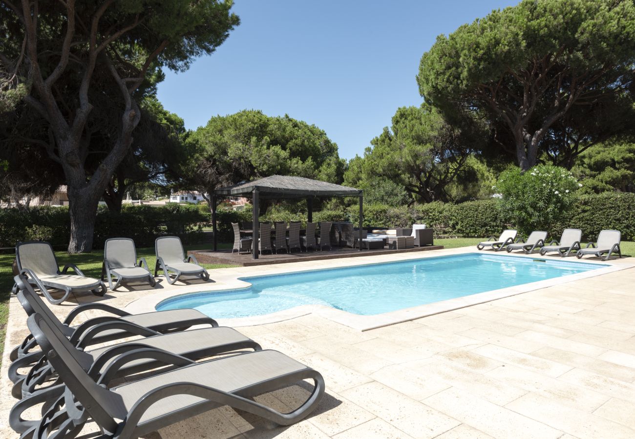 Villa em Vilamoura - Vila Popa - Golf Front with Games Room by HD"