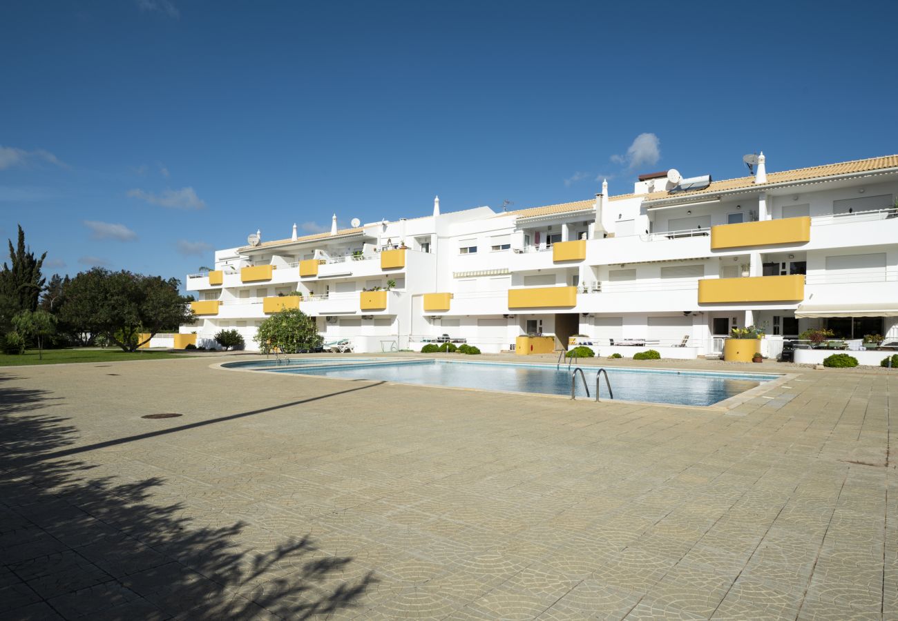 Apartamento em Vilamoura - Vilamoura fresh - Near the beach with pool by Hd