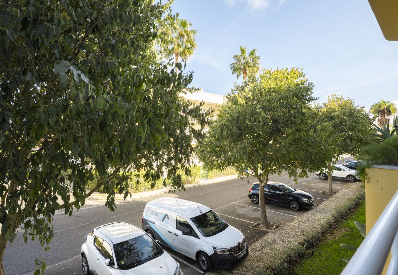 Apartamento em Vilamoura - Vilamoura fresh - Near the beach with pool by Hd