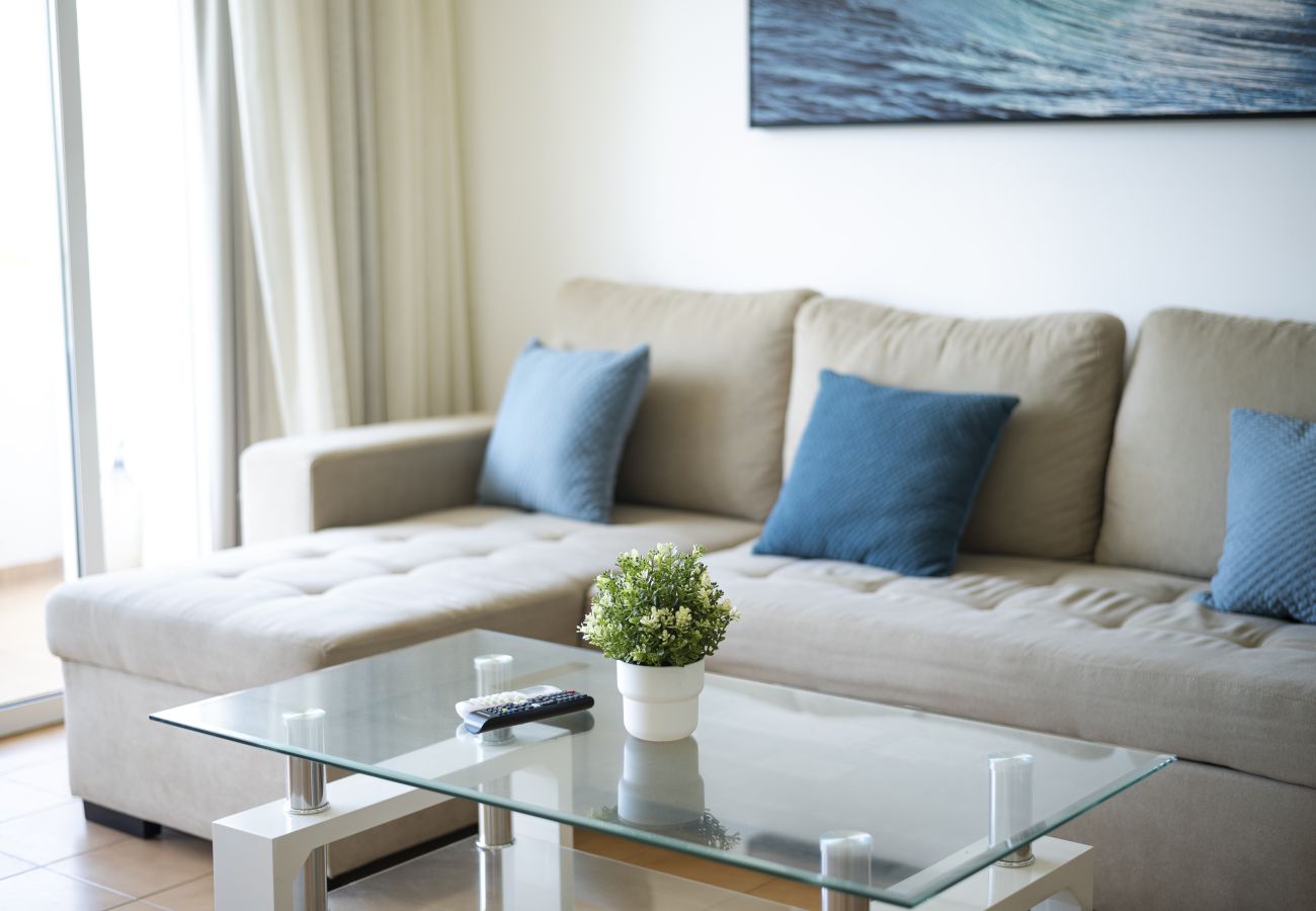 Apartamento em Quarteira - Sol de Quarteira modern apartment-by HDproperties