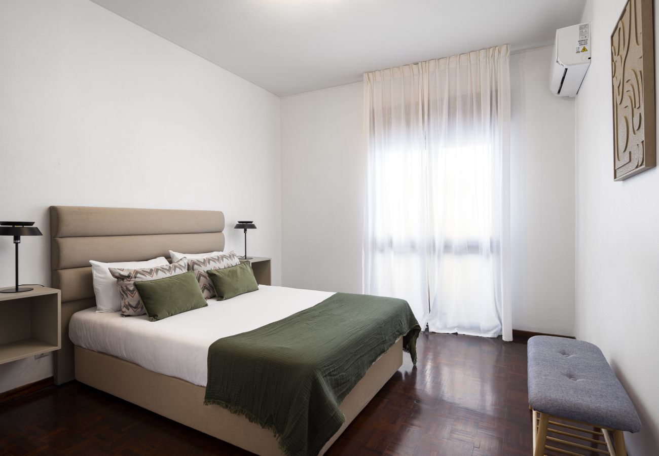 Apartamento em Quarteira - Beira Mar see view -  by HD