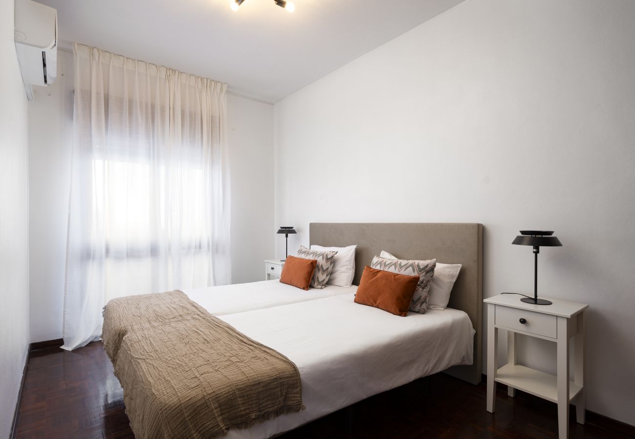 Apartamento em Quarteira - Beira Mar see view -  by HD