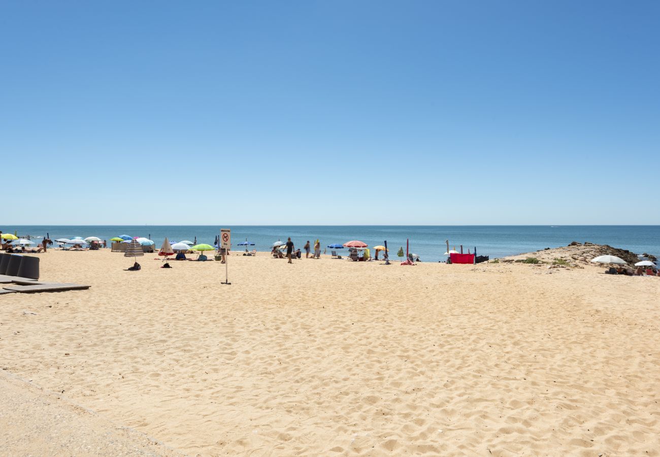 Apartamento em Quarteira - Mira Mar 3 - Near the beach by HD properties
