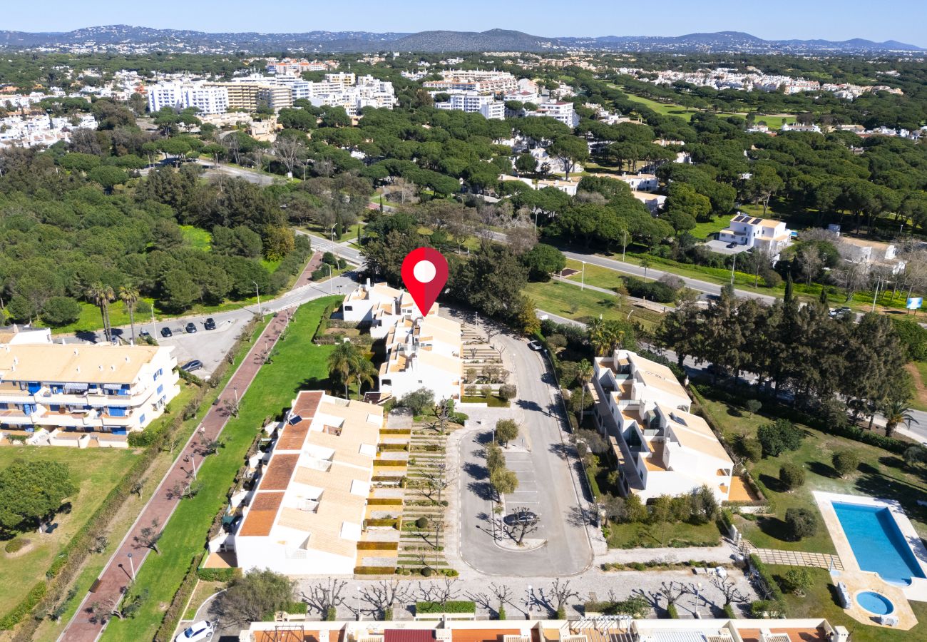 Apartamento em Quarteira - Casa das Mélias - 2 br apartment whit pool by HD