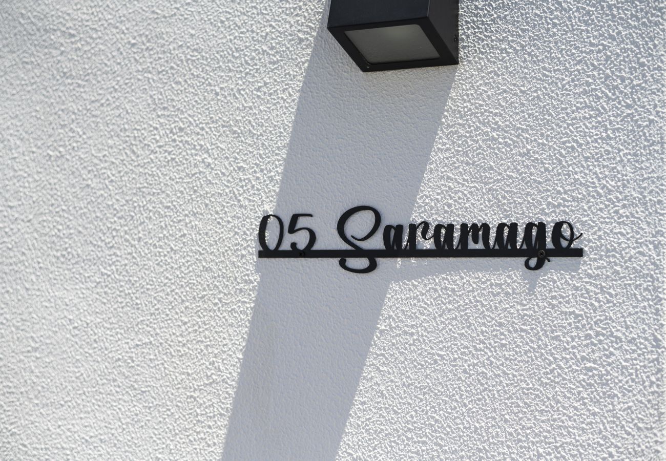 Apartamento em Faro - Saramago Writers Yard - Pool Retreat by HD 