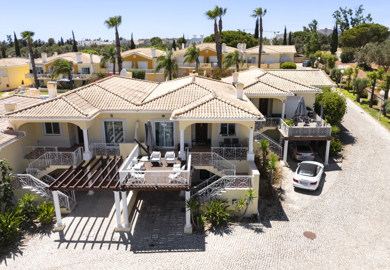 Villa em Vilamoura - Golf Garden with pool by Hd properties