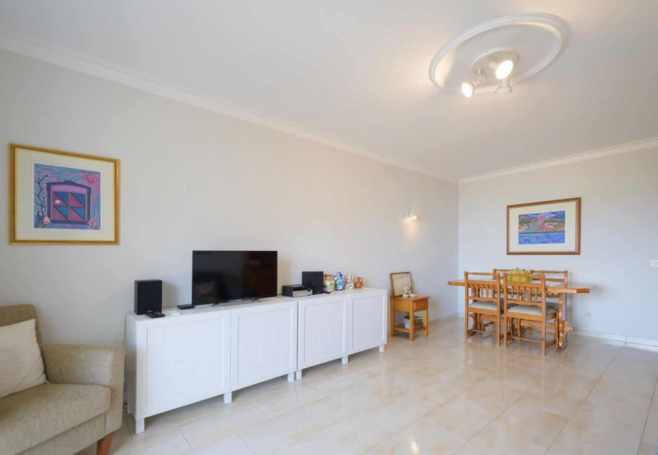 Apartamento em Quarteira - Cortes Reais Sea view - by hdproperties