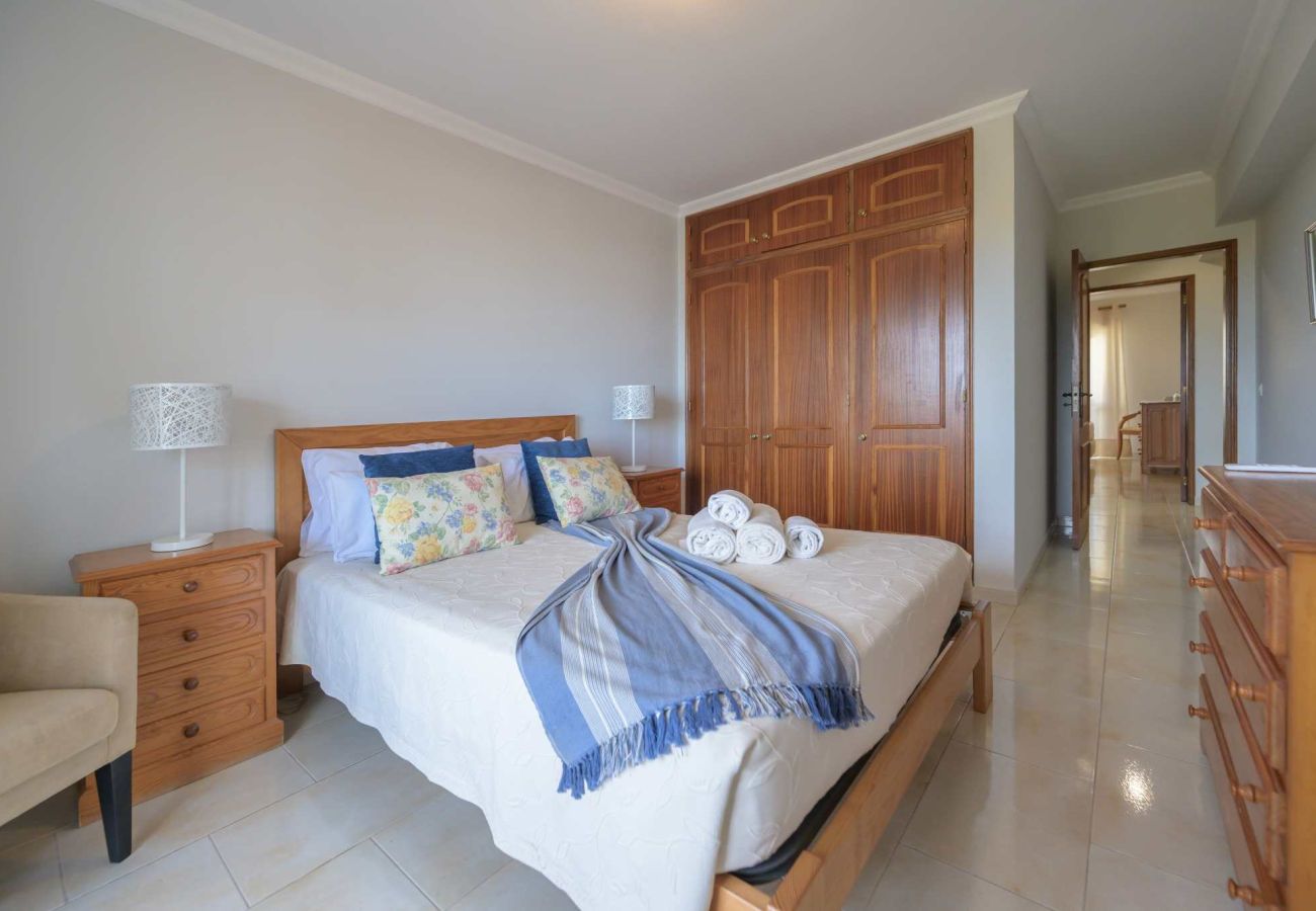 Apartamento em Quarteira - Cortes Reais Sea view - by hdproperties