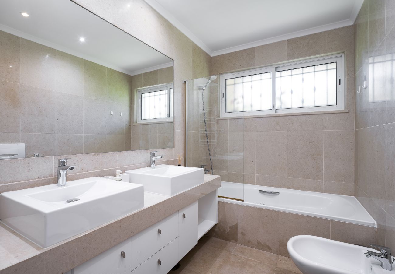 Villa em Quarteira - Vila Gabriel private vila -by hdproperties