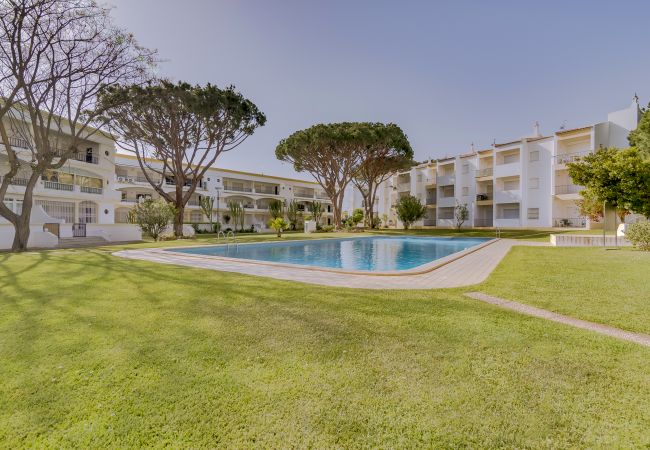 Apartment in Vilamoura - Pinhal do Golfe - 2 Bedrooms - Vilamoura Apartment in Vilamoura - Pinhal do Golfe - 2 Bedrooms - Vilamoura