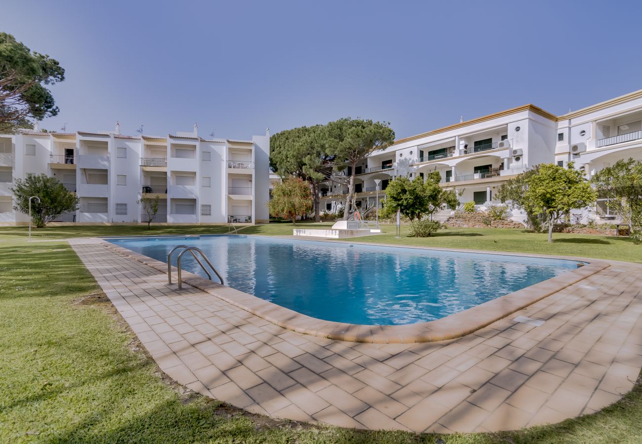 Apartment in Vilamoura - Pinhal do Golfe - 2 Bedrooms - Vilamoura