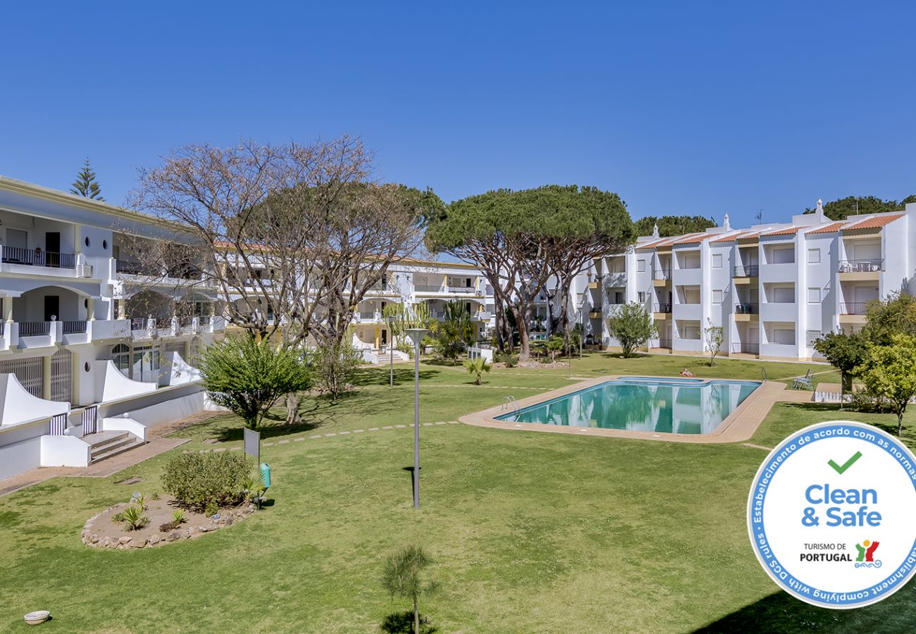 Apartment in Vilamoura - Pinhal do Golfe - 2 Bedrooms - Vilamoura