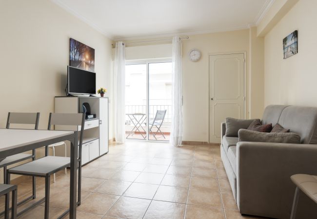 Apartment in Quarteira - Jaune - 50 meters to the beach - Quarteira Apartment in Quarteira - Jaune - 50 meters to the beach - Quarteira
