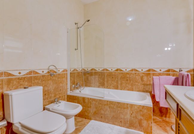 House in Vilamoura - Vila Caracas - V3 - Vilamoura House in Vilamoura - Vila Caracas - V3 - Vilamoura