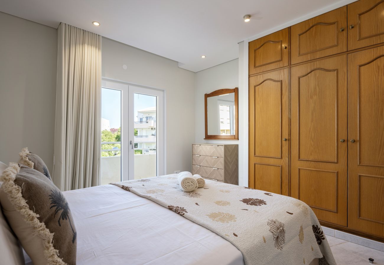 Apartment in Vilamoura - Nuri Beach - Near the beach with pool by HD