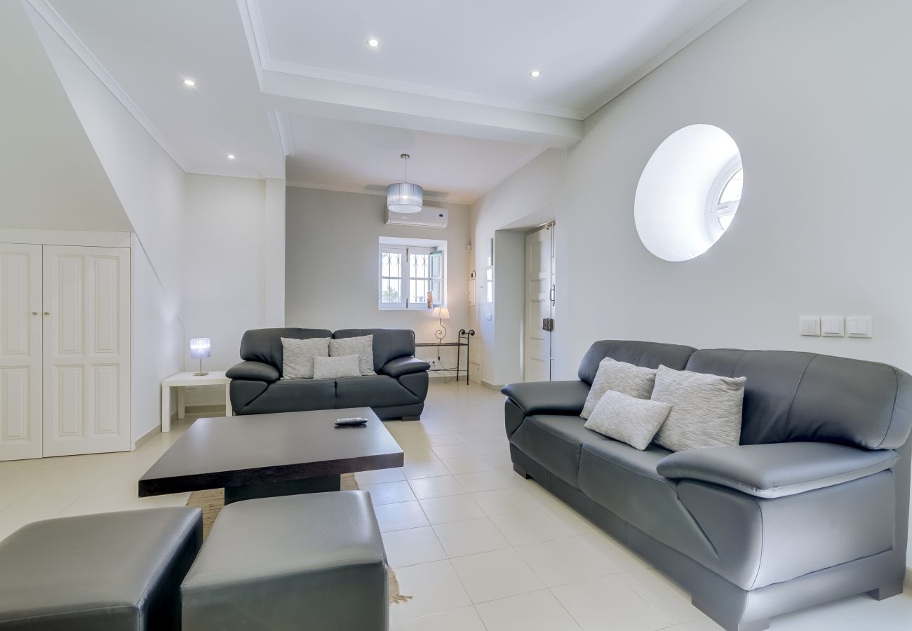 House in Faro - Faro Tradicional House - City center